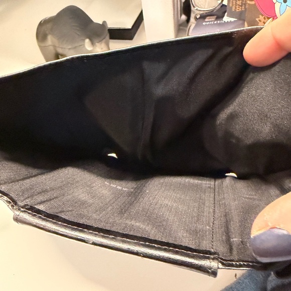 Fendi Black Travel Wallet - Picture 8 of 8